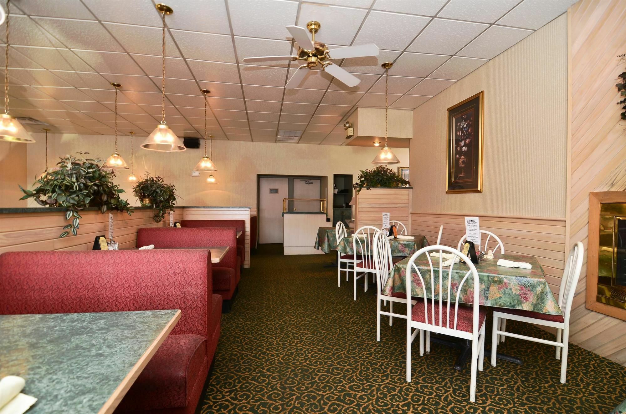Best Western Raintree Inn Effingham Exterior photo